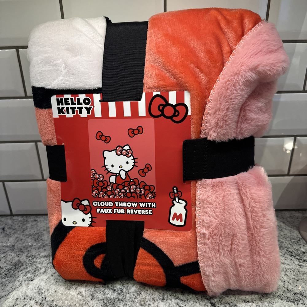 Hello Kitty Country Bows Silky Soft Cloud Throw With Faux Fur Blanket 50" X 60"